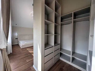 будинок за адресою Амосова, 1
