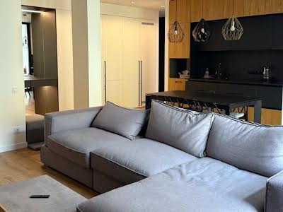 квартира за адресою Регенераторна вул., 4