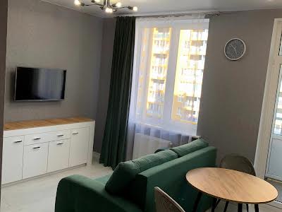 квартира за адресою Михайловский, 8