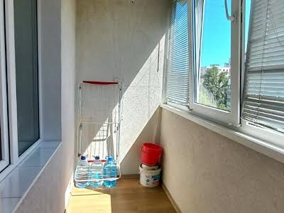 квартира за адресою Йорданська вул. (Лайоша Гавро), 24-Б