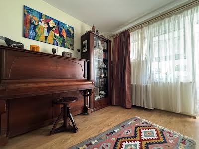 квартира за адресою Київ, Почайнинська вул., 13/9