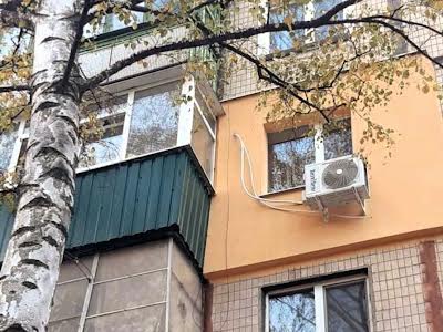 квартира по адресу Тополя-2 ул., 17