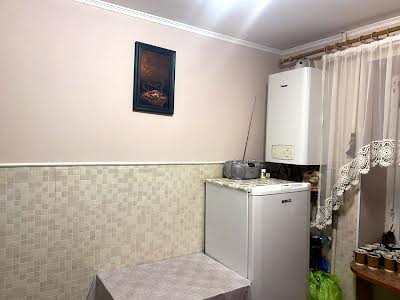 квартира за адресою Чорновола вул., 98