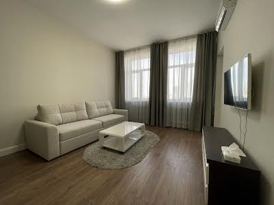 квартира за адресою Лесі Українки бульв., 7а