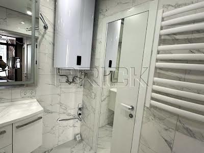 квартира за адресою Зарічна вул., 6