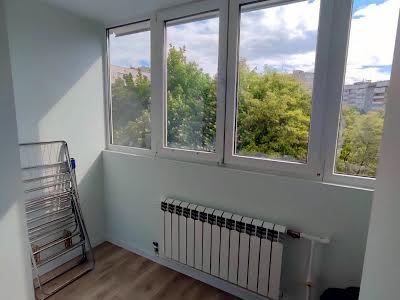 квартира по адресу Метростроителей ул., 22