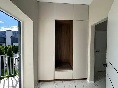 будинок за адресою Амосова, 1