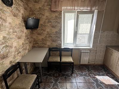 квартира за адресою Радунська вул., 46-Б