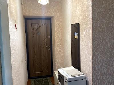 квартира за адресою Героїв Майдану вул. (Червоноармійська), 77