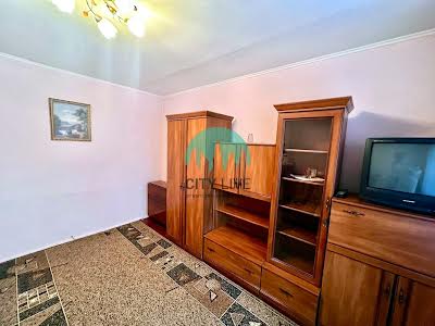 квартира по адресу Сухомлинского ул., 2а