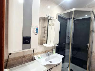 квартира по адресу Леся Курбаса просп., 5в