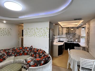 квартира за адресою Володимира Івасюка просп. (Героїв Сталінграду), 11-А