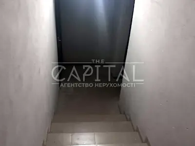 комерційна за адресою Березова вул., 40