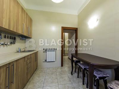 квартира по адресу Кловский спуск, 4