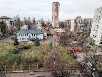 квартира за адресою Дністровська, 19