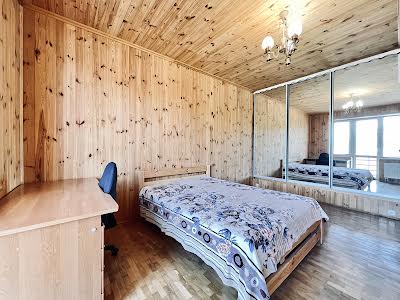 квартира за адресою Освіти вул., 4