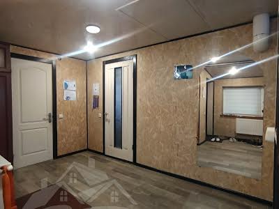 дом по адресу Баранівська ул.