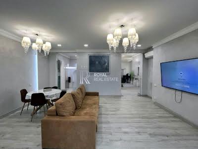 квартира по адресу Авиаконструктора Антонова ул., 2-Б