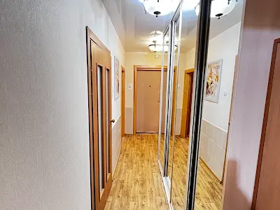 квартира за адресою Європейського Союзу просп. (Правди), 5-Б