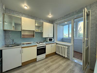 квартира по адресу Героев Днепра ул., 38-Д