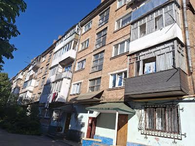 квартира за адресою Авіаторів, 60