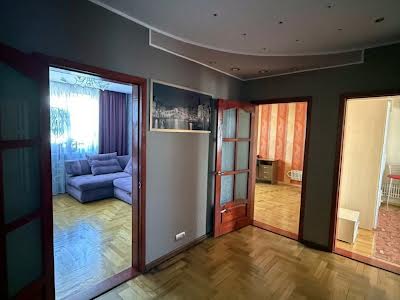 квартира по адресу Гвардійців Широнінців, 42Б