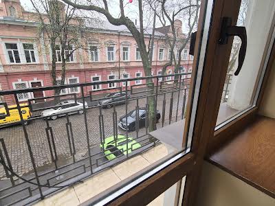 квартира за адресою Кузнечная, 40