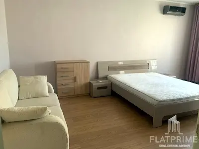 квартира по адресу Героев Днепра ул., 75А