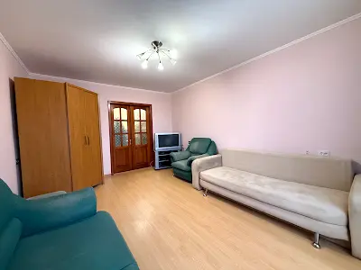 квартира за адресою Миколи Садовського вул., 12