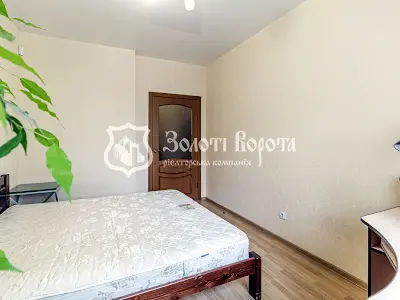 квартира за адресою Івана Франка вул., 6