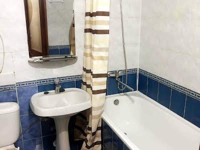 квартира за адресою Композитора Ніщинського вул., 22
