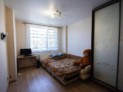 квартира за адресою Торгова вул., 17
