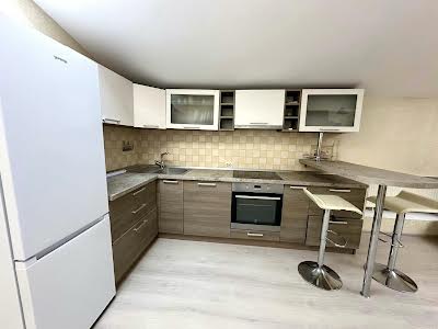 квартира по адресу Валерия Лобановского ул., 21