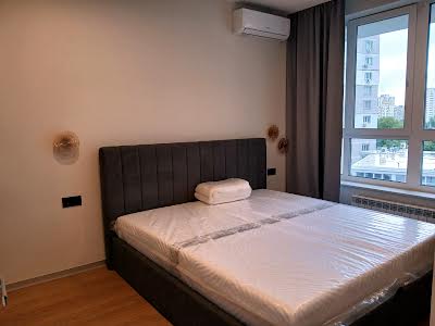 квартира за адресою Драгоманова вул., 31-А