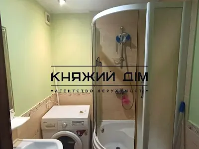 квартира за адресою Вишняківська вул., 6-А