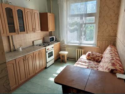 квартира за адресою Лермонтова, 10
