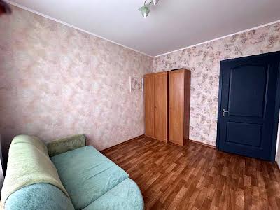 квартира по адресу Героев просп., 4