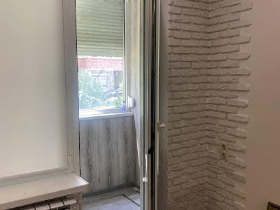 квартира по адресу Ревуцкого ул., 35