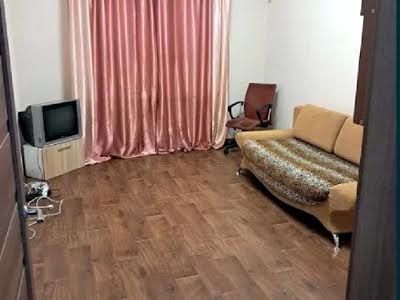 квартира по адресу Ревуцкого ул., 54-Б