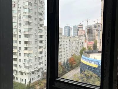 квартира по адресу Василия Тютюнника ул. (Анрі Барбюса), 39