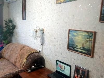 квартира за адресою Коммунаровская, 11