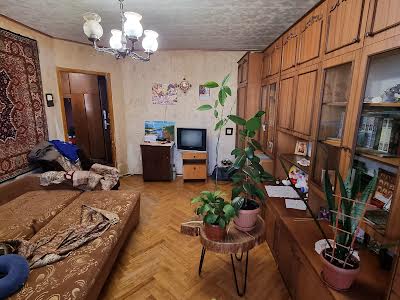 квартира за адресою Полярна вул., 6б