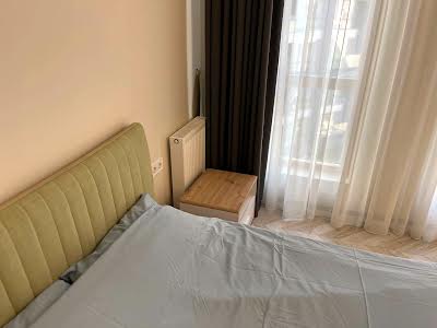квартира за адресою Під Дубом вул. (Космонавтів), 24