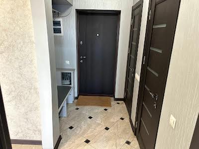 квартира за адресою Дніпровська набережна вул., 20а