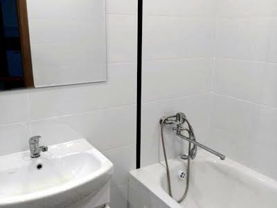 квартира за адресою Ревуцького вул., 54