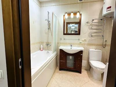 квартира за адресою Дніпровська набережна вул., 1