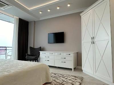 квартира за адресою Бернардацці вул., 2а