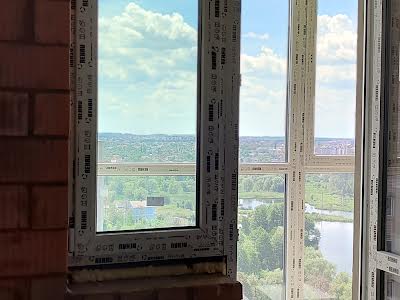 квартира за адресою Живописна вул., 3