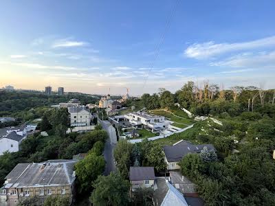 квартира по адресу Киев, Ломаковская ул. (Мичурина), 4