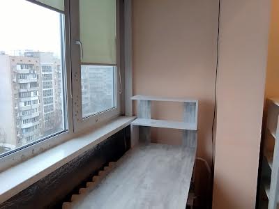 квартира по адресу Героев Полка 